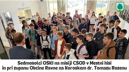 7. razredi na obisku na Občini Ravne